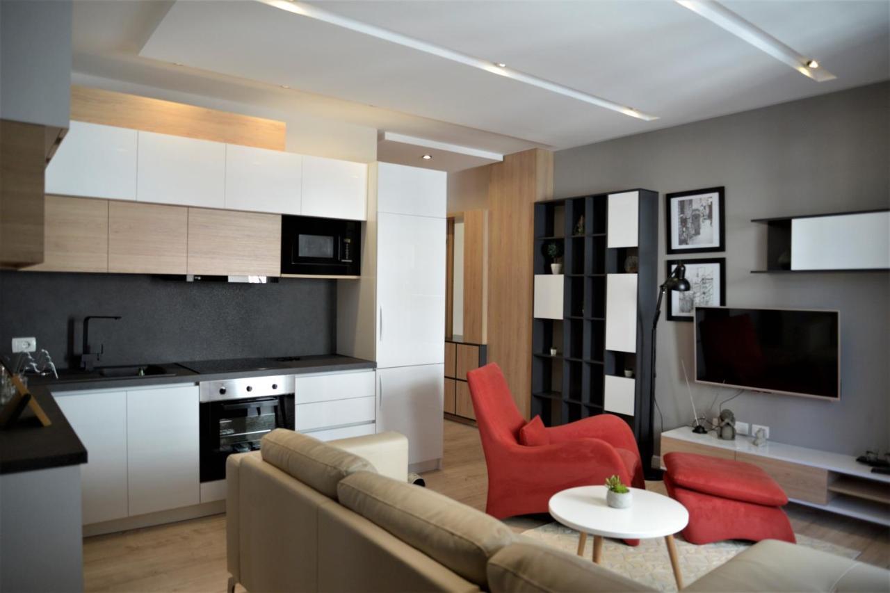 Haris Apartment Tirana No.2 Buitenkant foto